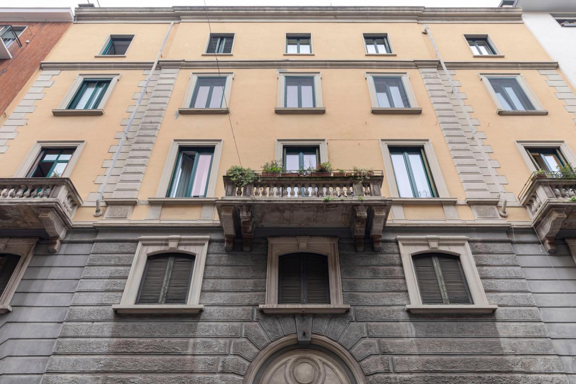 Volta Accomodation Milano Ngoại thất bức ảnh